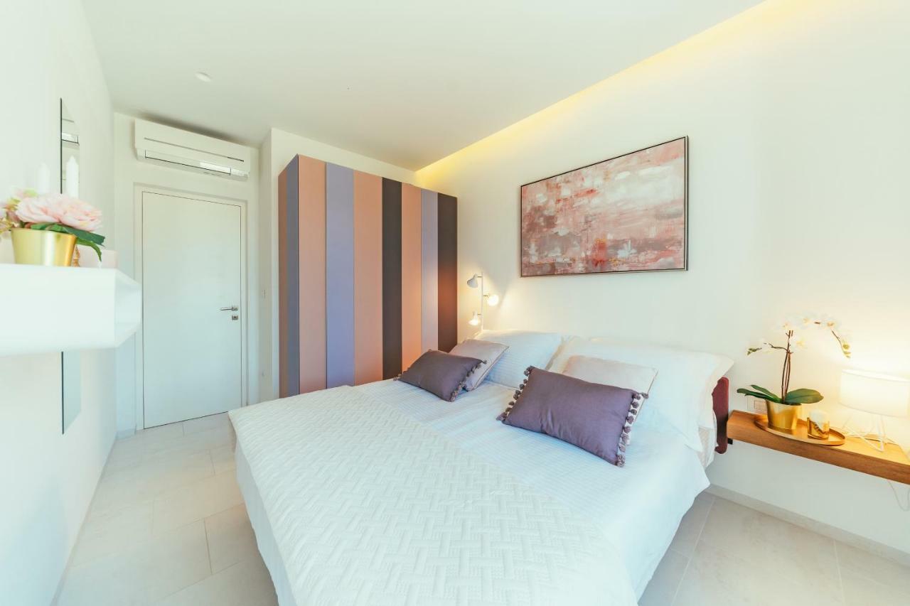 Unique Luxury Designers Apartment Right Next To The Beach Sukošan Dış mekan fotoğraf